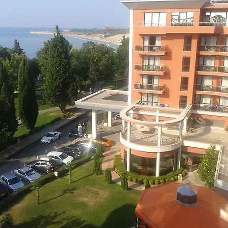 Apartment In Panorama Complex *