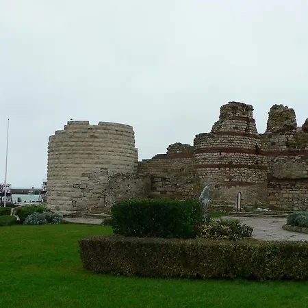 In Panorama Complex Nesebyr